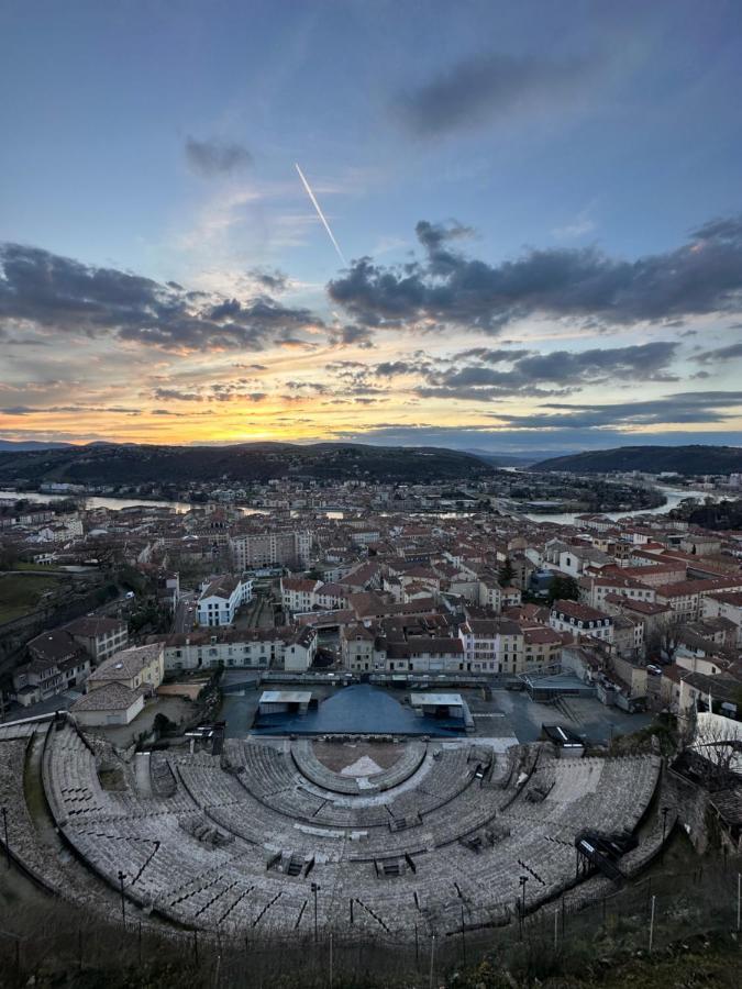 Un Brin De Pampa Apartman Vienne Kültér fotó